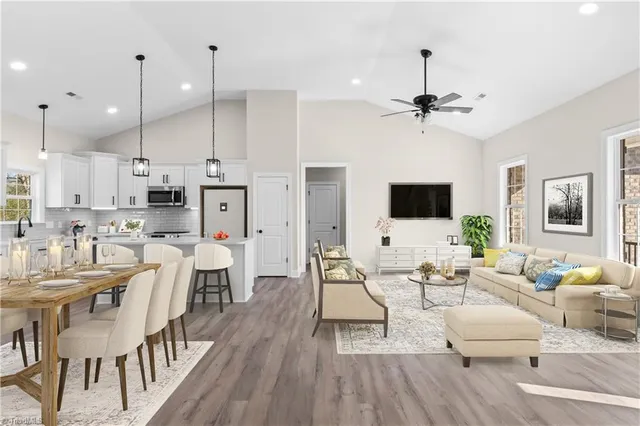 $458,900 | 159 Wynnfall Drive, Lexington, NC 27295