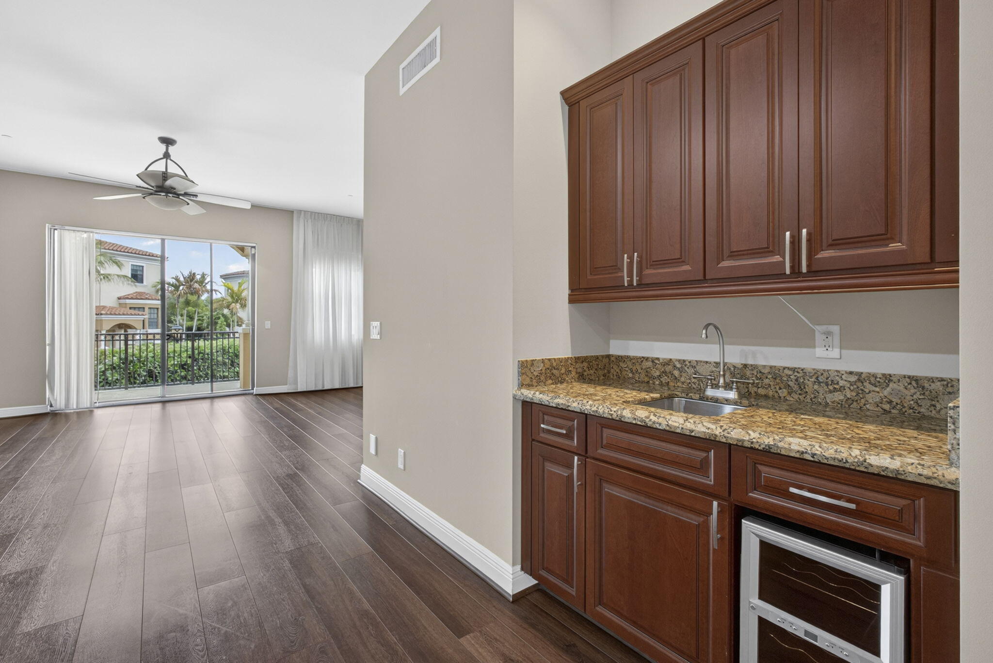 803 Del Sol Circle Tequesta, FL 33469 - Photo 13 of 62 33-web-or-mls-BS1A8342
