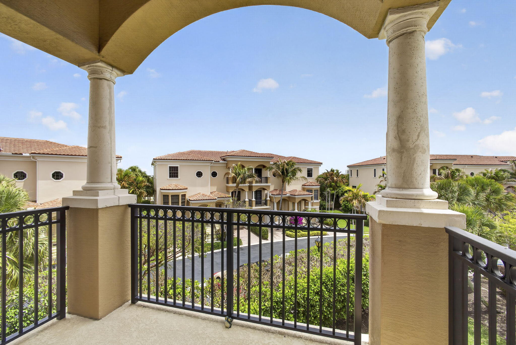 803 Del Sol Circle Tequesta, FL 33469 - Photo 32 of 62 55-web-or-mls-BS1A8458