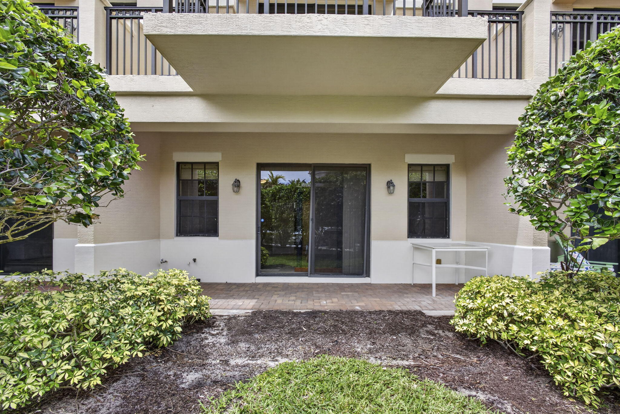 803 Del Sol Circle Tequesta, FL 33469 - Photo 46 of 62 17-web-or-mls-BS1A8245