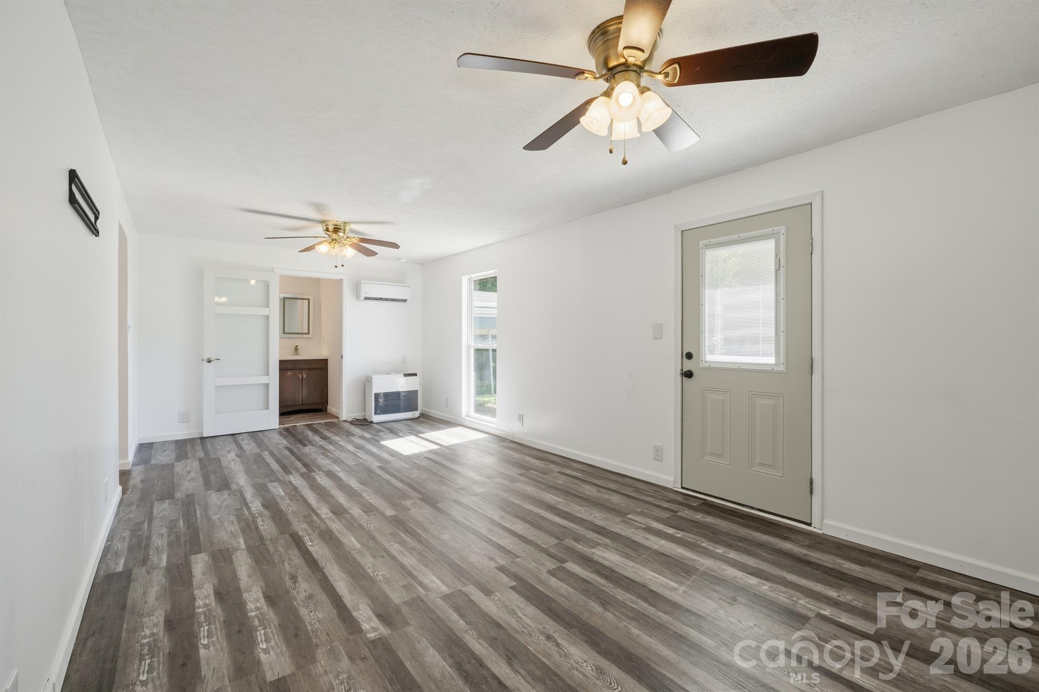 547 Pea Ridge Street Morganton, NC 28655 - Photo 12 of 36