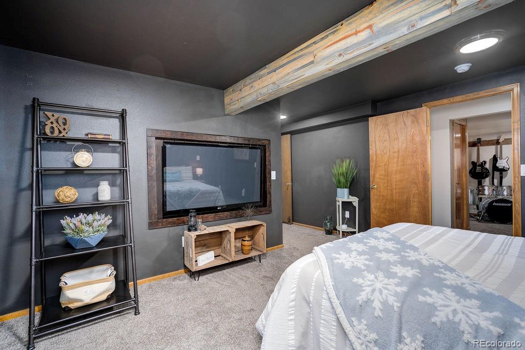 1918 Overlook Drive Fort Collins, CO 80526 - Photo 31 of 40