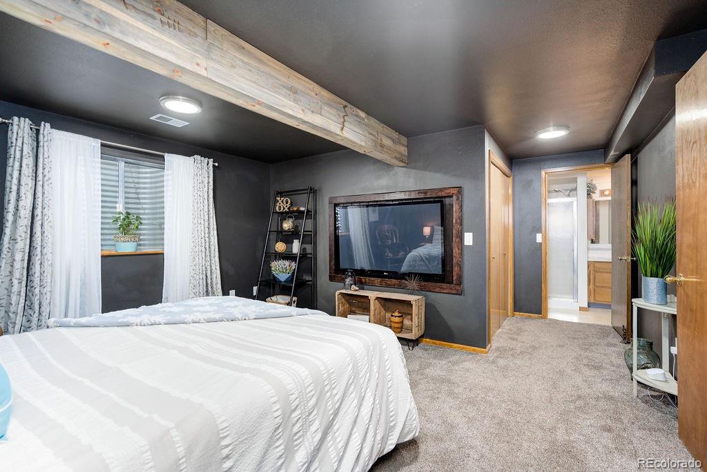 1918 Overlook Drive Fort Collins, CO 80526 - Photo 32 of 40