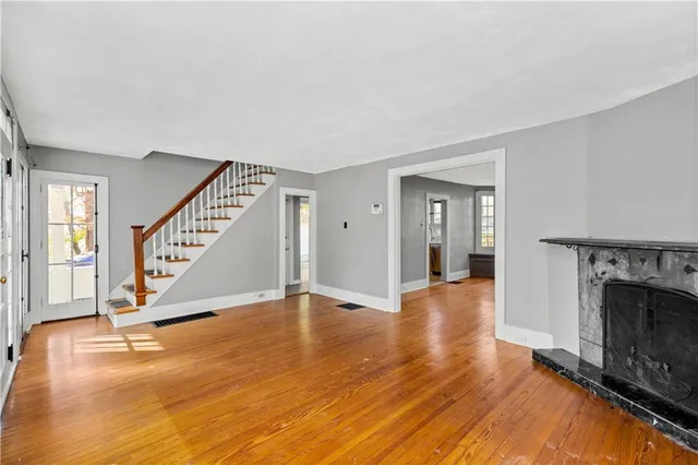 $1,800 | 1512 Beaver Street, Sewickley, PA 15143