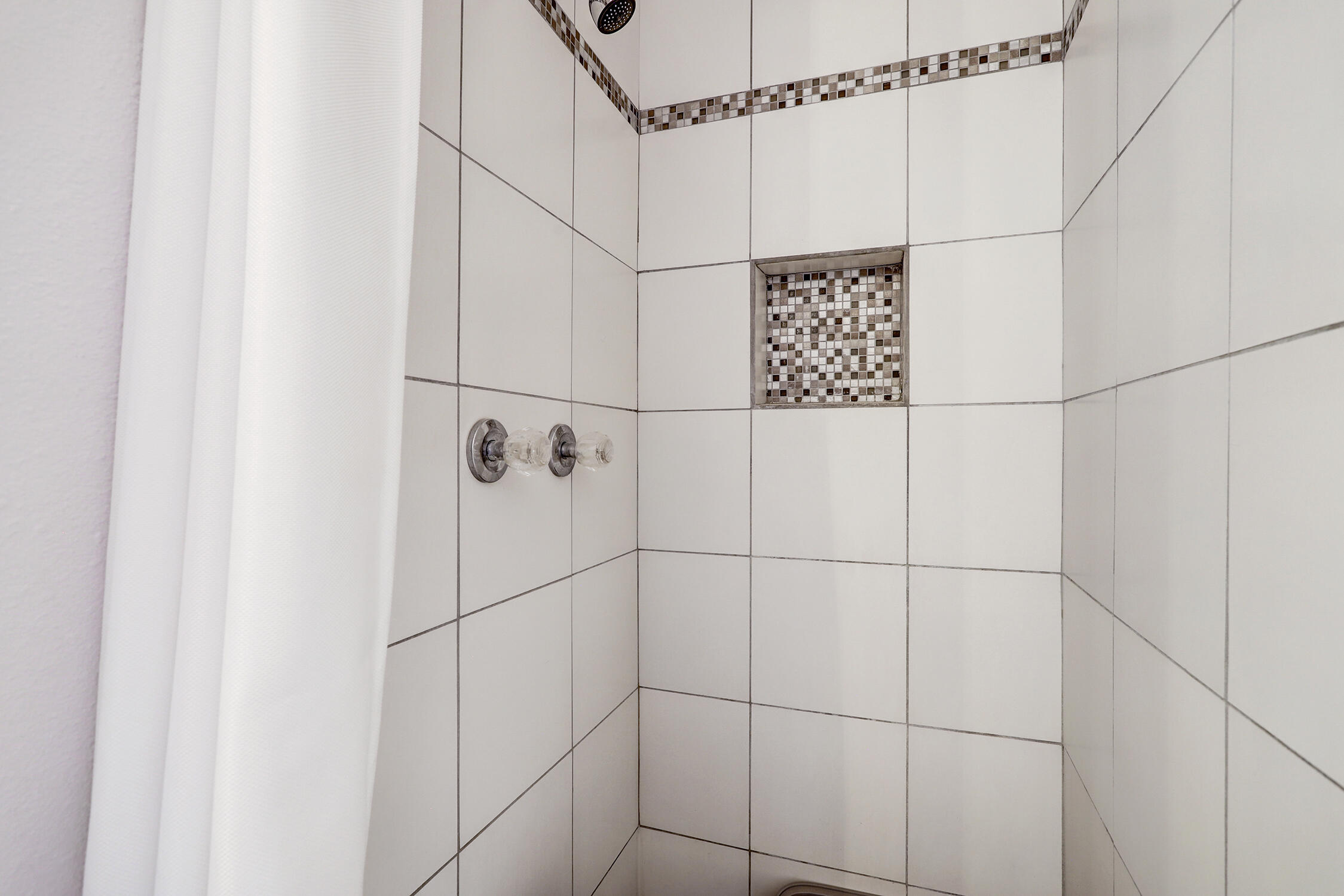 13246 Candelaria Road Northeast Albuquerque, NM 87112 - Photo 15 of 35 Gallery Image 15