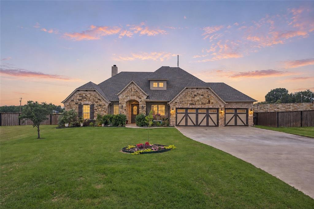 104 Lagrange Court Weatherford, TX 76088 - Photo 3 of 36