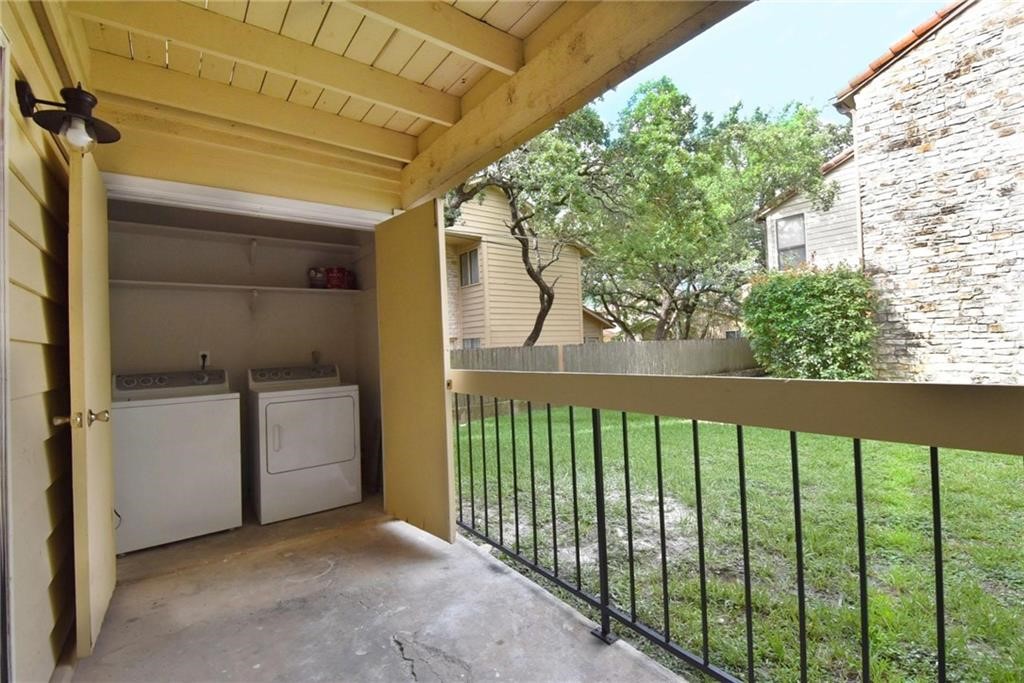8600 Fathom Circle, Unit 1408 Austin, TX 78750 - Photo 16 of 17 a view of a balcony
