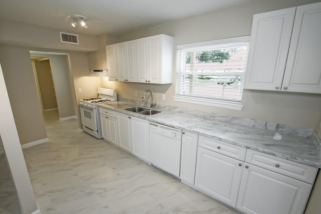 5004 Rochester Drive Marrero, LA 70072 - Photo 13 of 29 Gallery Image 13