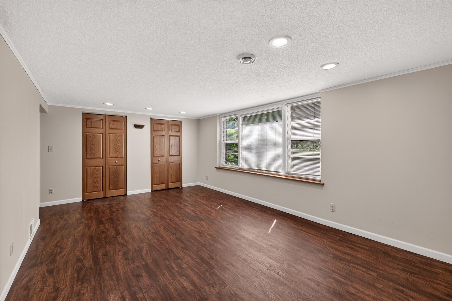 5302 Holiday Road Minnetonka, MN 55345 - Photo 22 of 30
