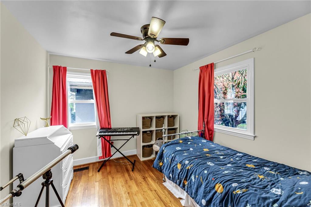 215 South Lindell Road Greensboro, NC 27403 - Photo 19 of 35