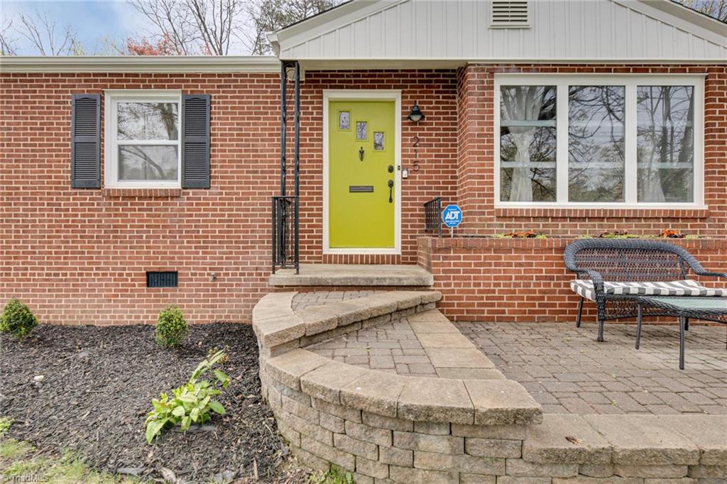 215 South Lindell Road Greensboro, NC 27403 - Photo 2 of 35