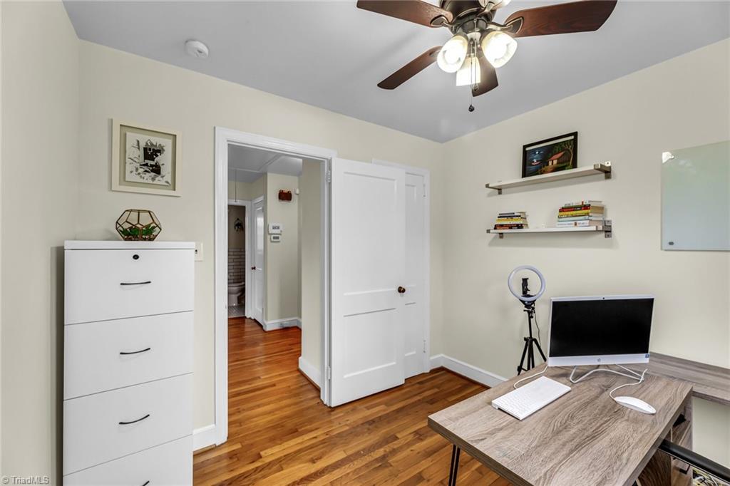 215 South Lindell Road Greensboro, NC 27403 - Photo 22 of 35