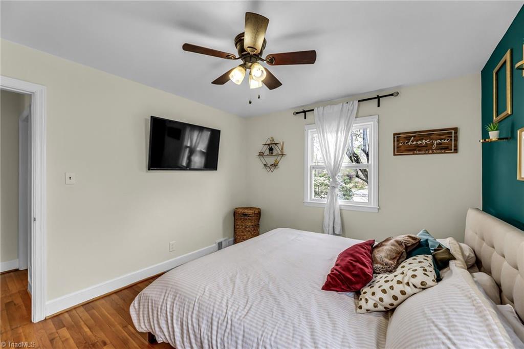215 South Lindell Road Greensboro, NC 27403 - Photo 24 of 35