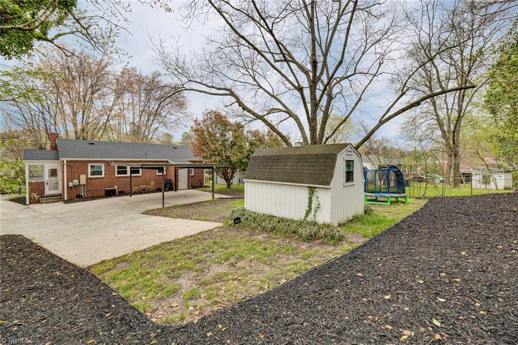 215 South Lindell Road Greensboro, NC 27403 - Photo 32 of 35