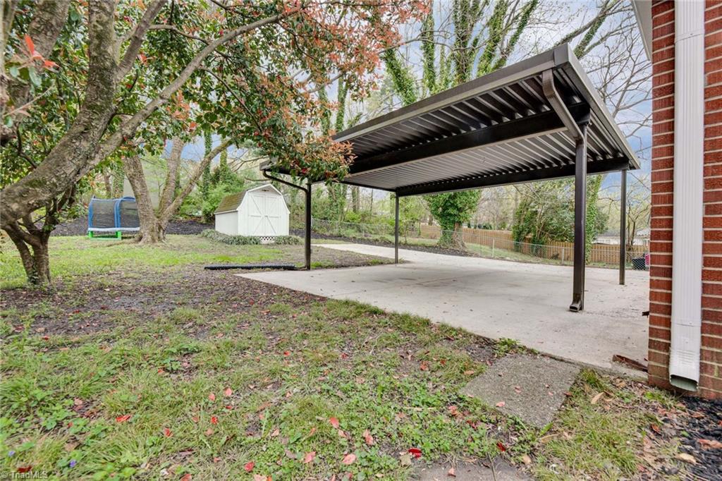 215 South Lindell Road Greensboro, NC 27403 - Photo 35 of 35
