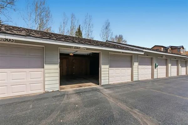 $710,000 | 72 Corinthian Circle, Unit 203, Dillon, CO 80435