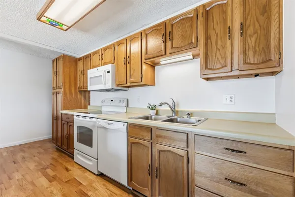 $710,000 | 72 Corinthian Circle, Unit 203, Dillon, CO 80435