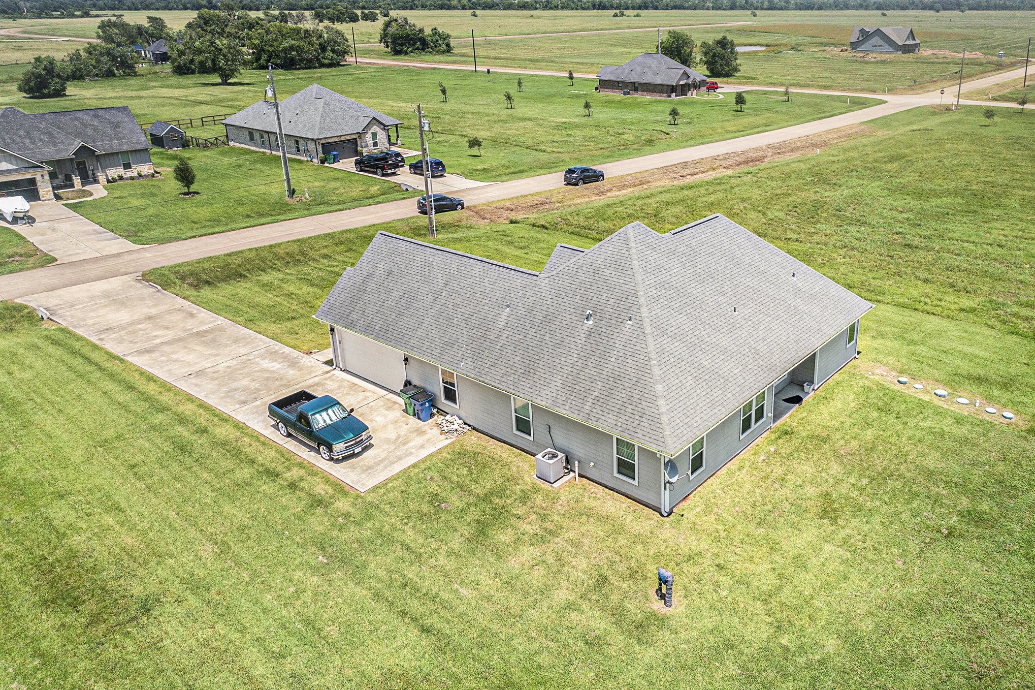 489 Sunset Trail Angleton, TX 77515 - Photo 30 of 39 an aerial view of a house