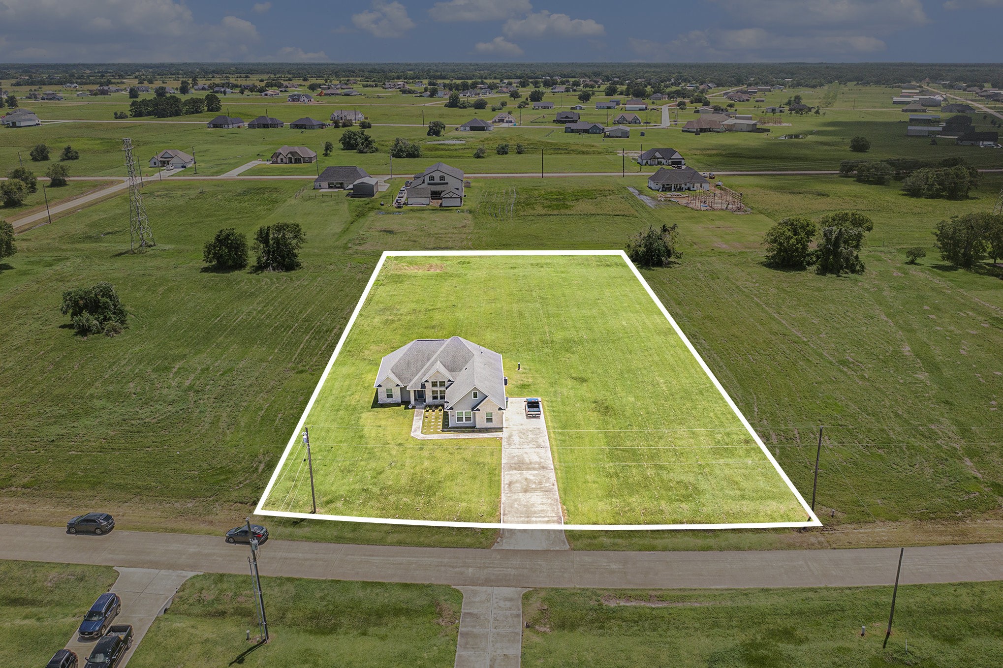 489 Sunset Trail Angleton, TX 77515 - Photo 36 of 39 a view of a swimming pool