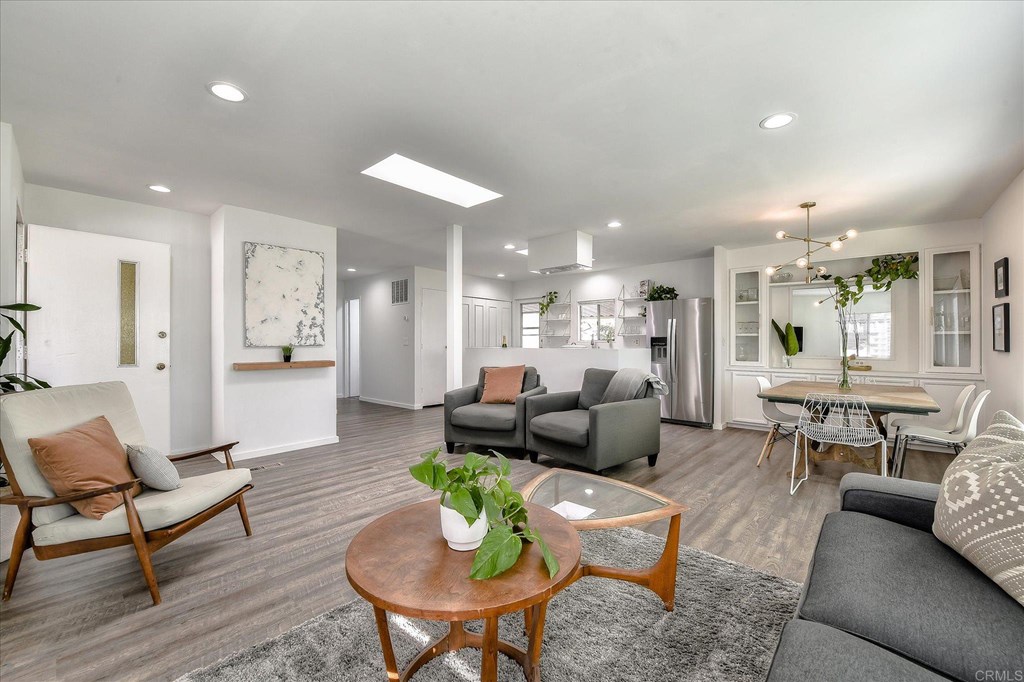 151 Falls View Lane Oceanside, CA 92056 - Photo 4 of 34 Looking toward kitchen
