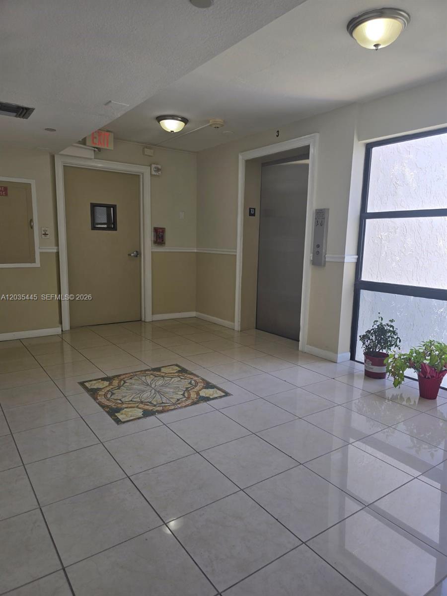 16909 North Bay Road, Unit 1020 Sunny Isles Beach, FL 33160 - Photo 14 of 37