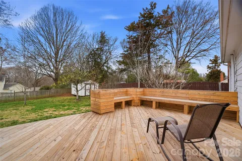 $525,000 | 2700 Lytham Drive, Charlotte, NC 28210