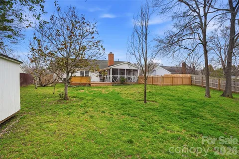 $525,000 | 2700 Lytham Drive, Charlotte, NC 28210