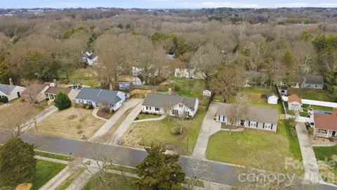 $525,000 | 2700 Lytham Drive, Charlotte, NC 28210