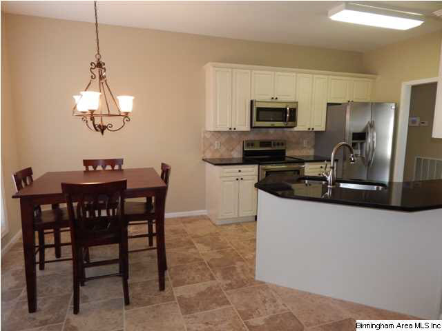 854 Brookline Road Gardendale, AL 35071 - Photo 6 of 26
