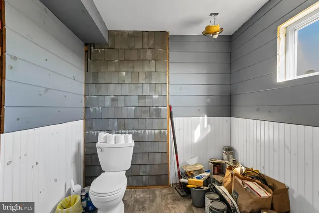 $350,000 | 21422 East Piney Grove Road, Georgetown, DE 19947