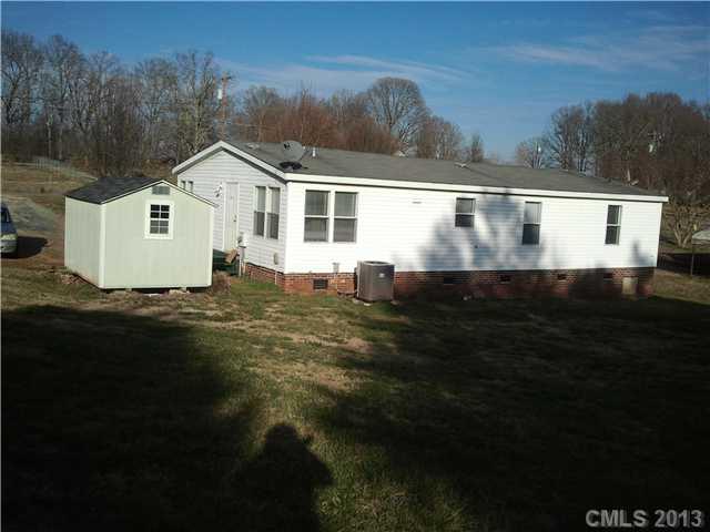 2329 Emmanuel Church Road Conover, NC 28613 - Photo 2 of 8 Gallery Image 2
