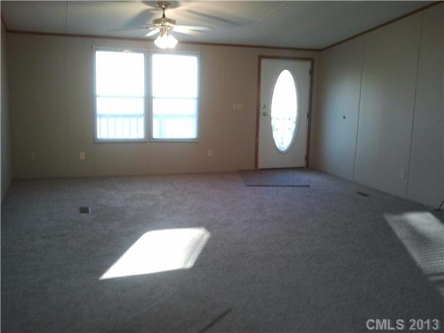 2329 Emmanuel Church Road Conover, NC 28613 - Photo 3 of 8 Gallery Image 3