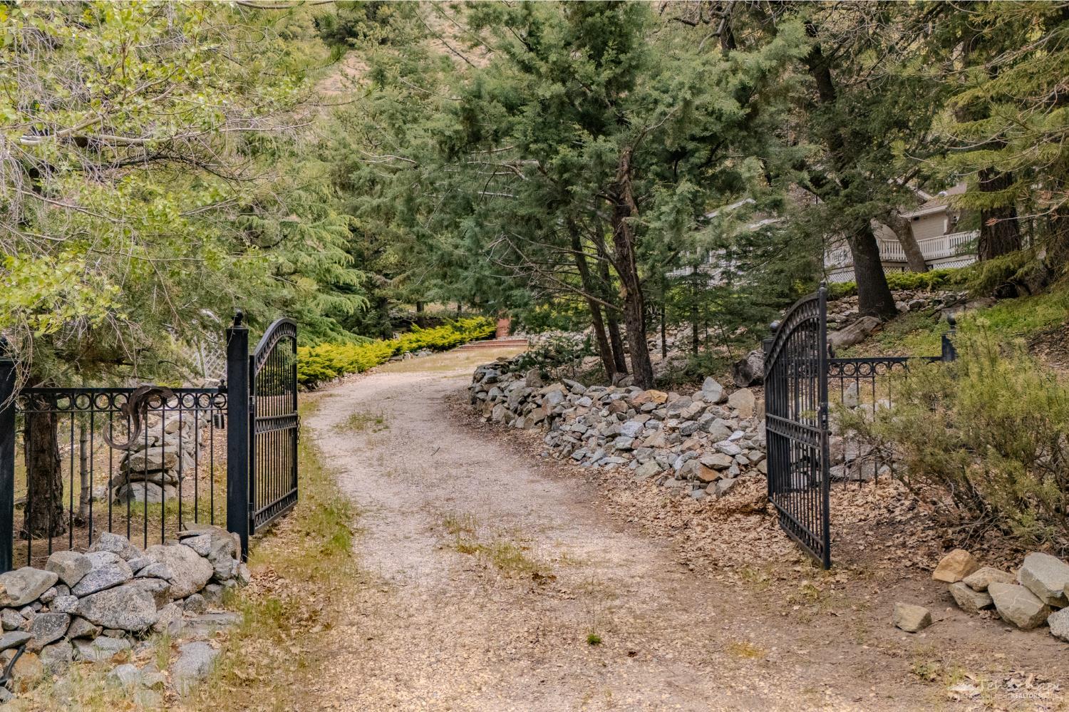 16528 Paradise Valley Road Tehachapi, CA 93561 - Photo 46 of 51 Gallery Image 46