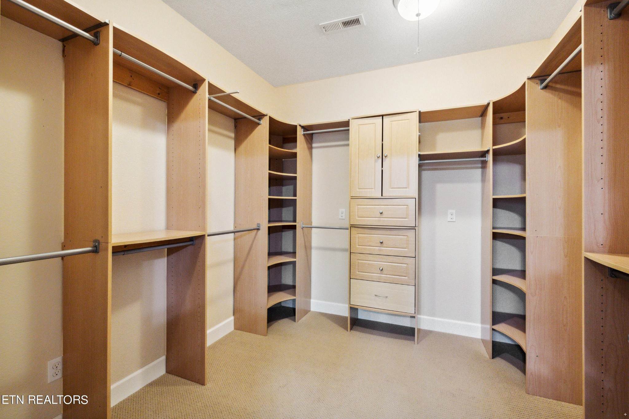 7014 Hodges Ferry Road Knoxville, TN 37920 - Photo 22 of 38