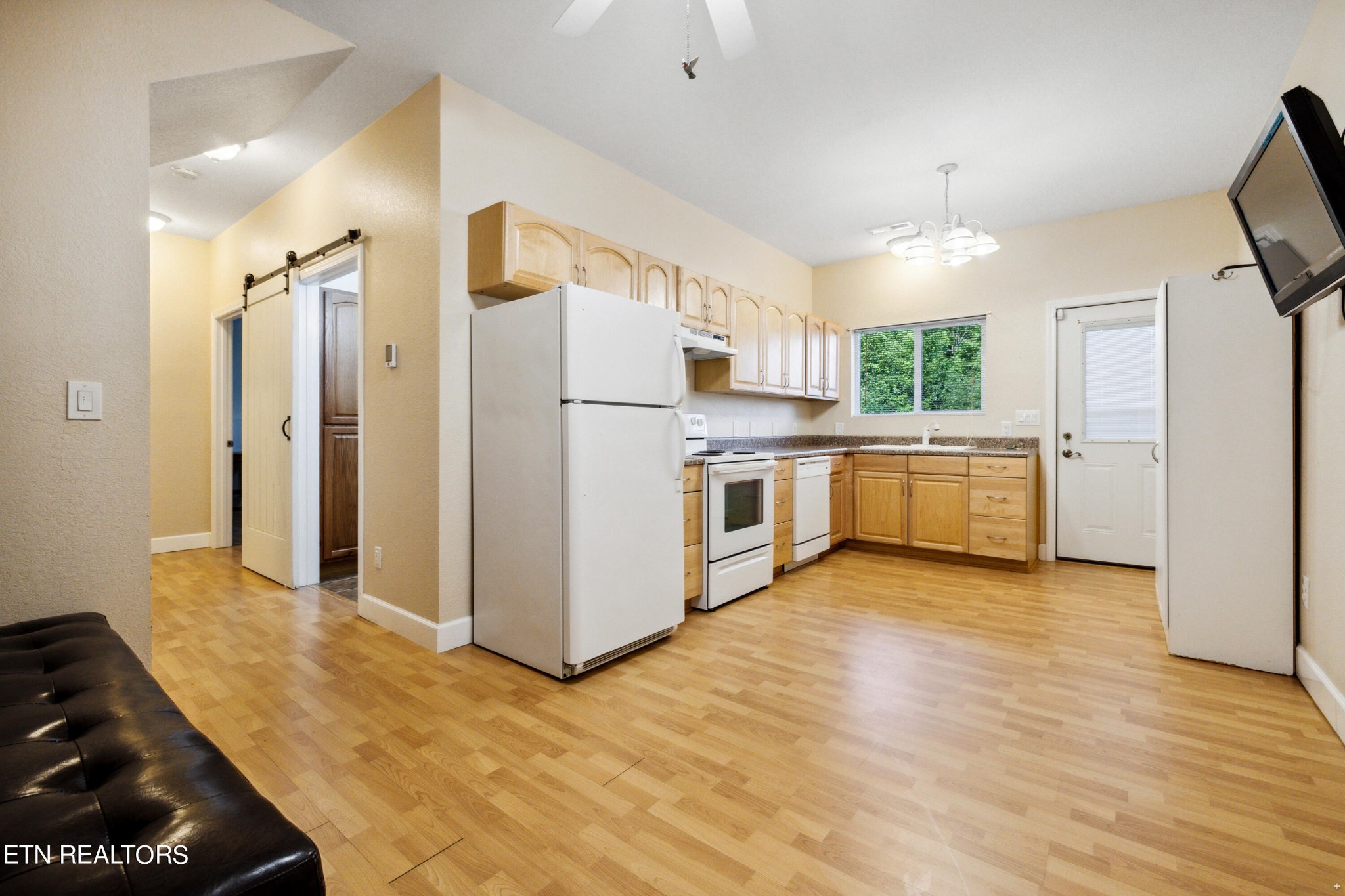 7014 Hodges Ferry Road Knoxville, TN 37920 - Photo 23 of 38