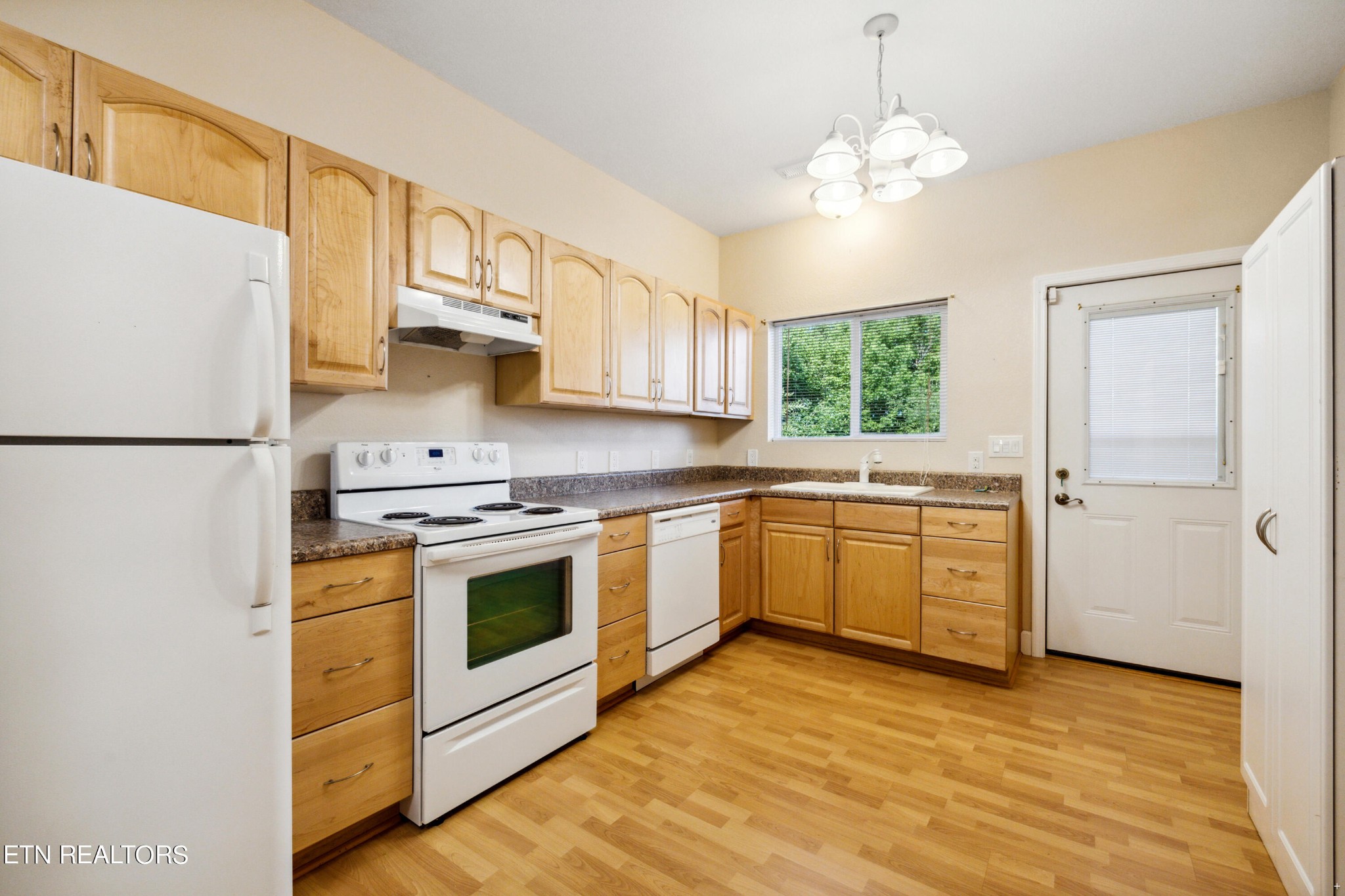 7014 Hodges Ferry Road Knoxville, TN 37920 - Photo 24 of 38