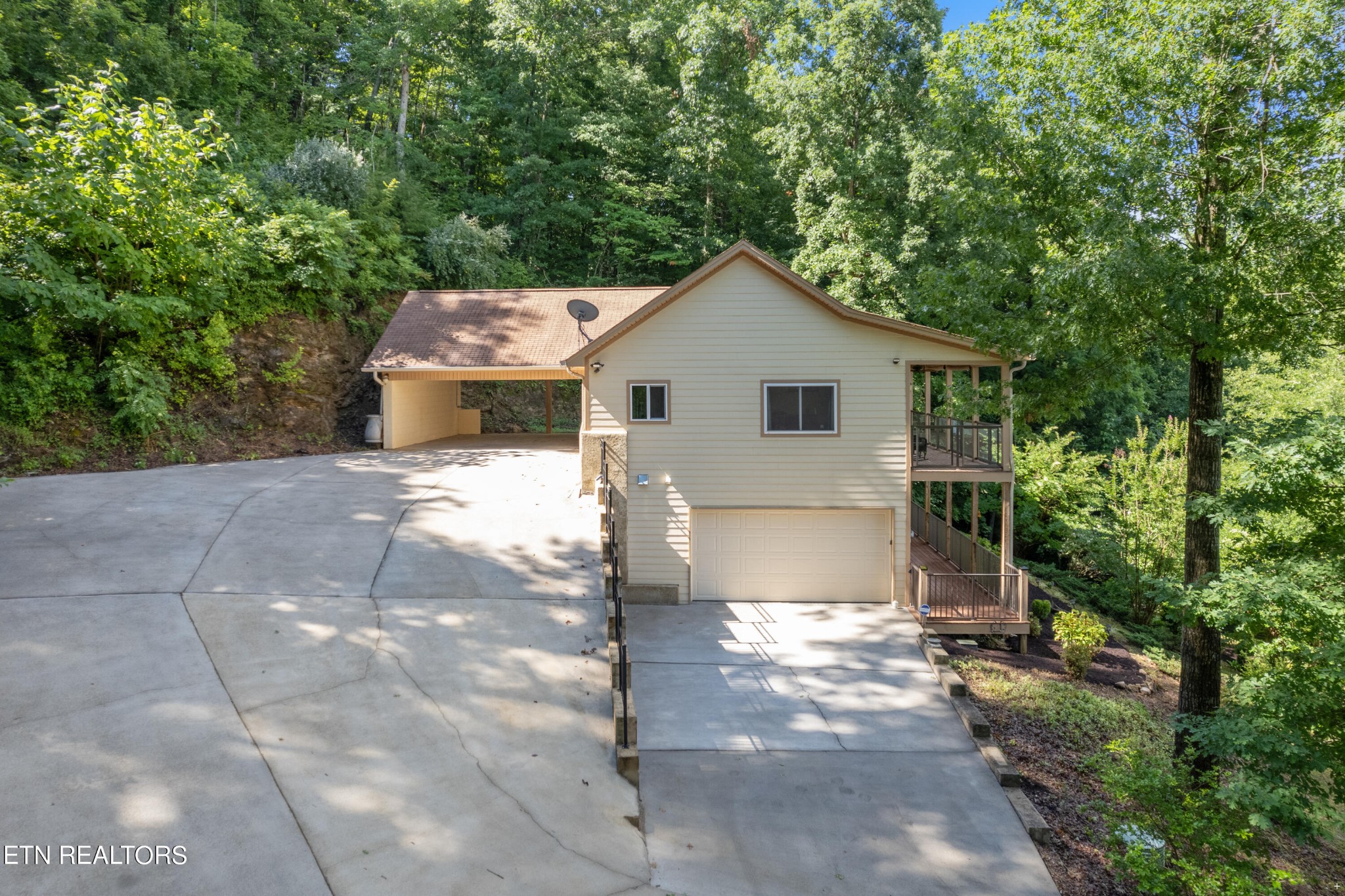 7014 Hodges Ferry Road Knoxville, TN 37920 - Photo 4 of 38