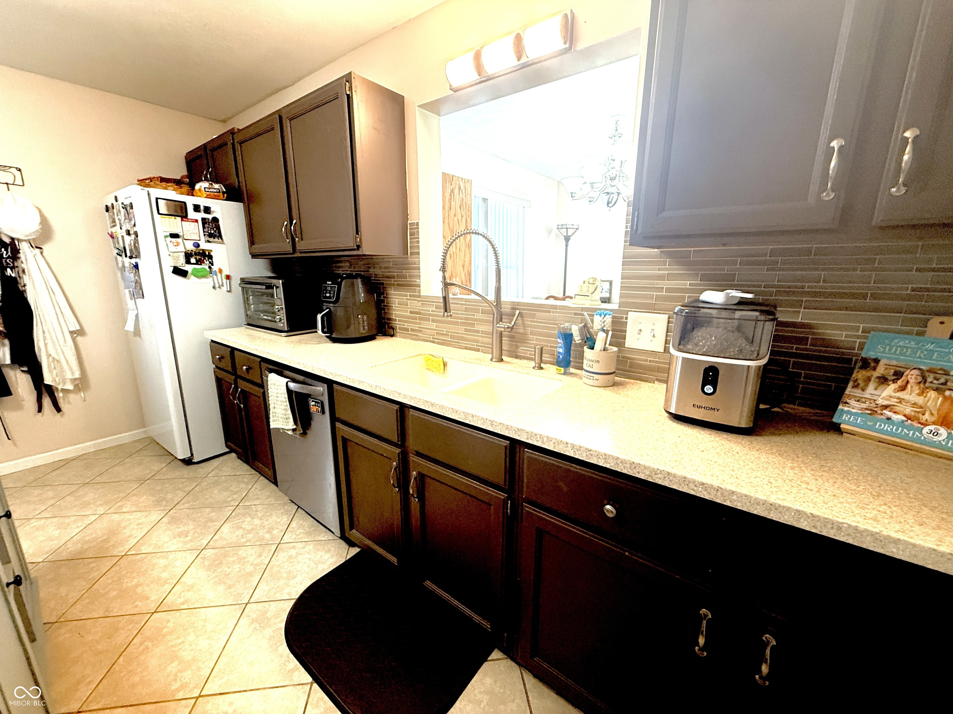 4726 Fox Ridge Court Columbus, IN 47203 - Photo 15 of 30