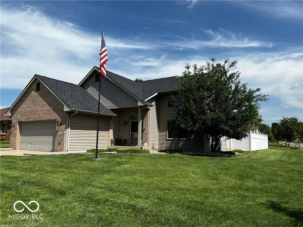 $350,000 | 4726 Fox Ridge Court, Columbus, IN 47203
