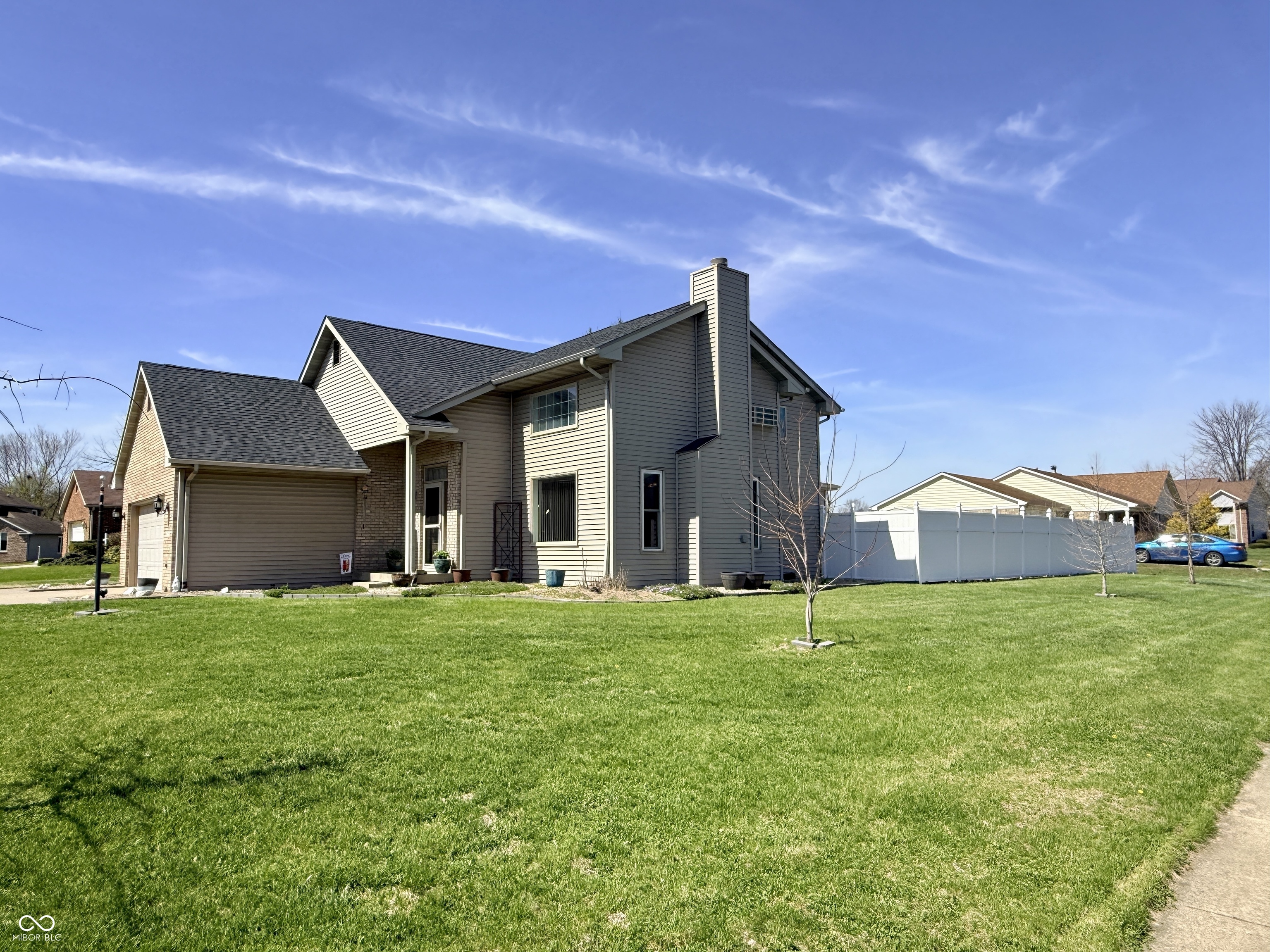 4726 Fox Ridge Court Columbus, IN 47203 - Photo 6 of 30