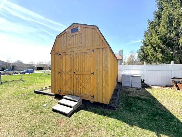 $350,000 | 4726 Fox Ridge Court, Columbus, IN 47203