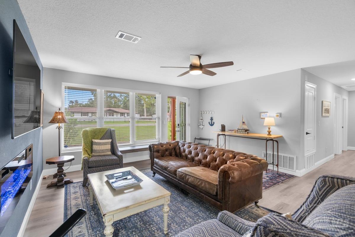 119 Dodge Road Pensacola, FL 32503 - Photo 13 of 46 Gallery Image 13