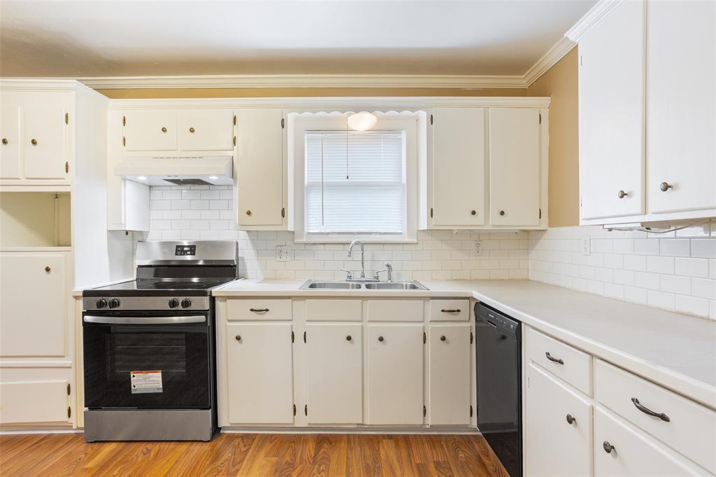 3108 Lyle Avenue Waco, TX 76708 - Photo 11 of 32