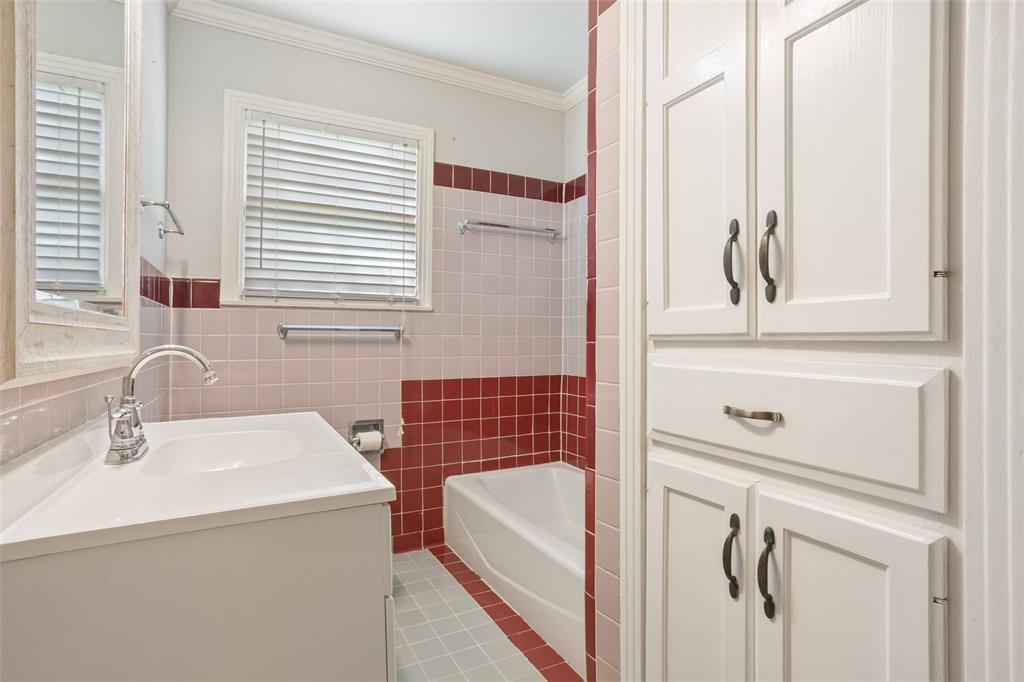 3108 Lyle Avenue Waco, TX 76708 - Photo 17 of 32