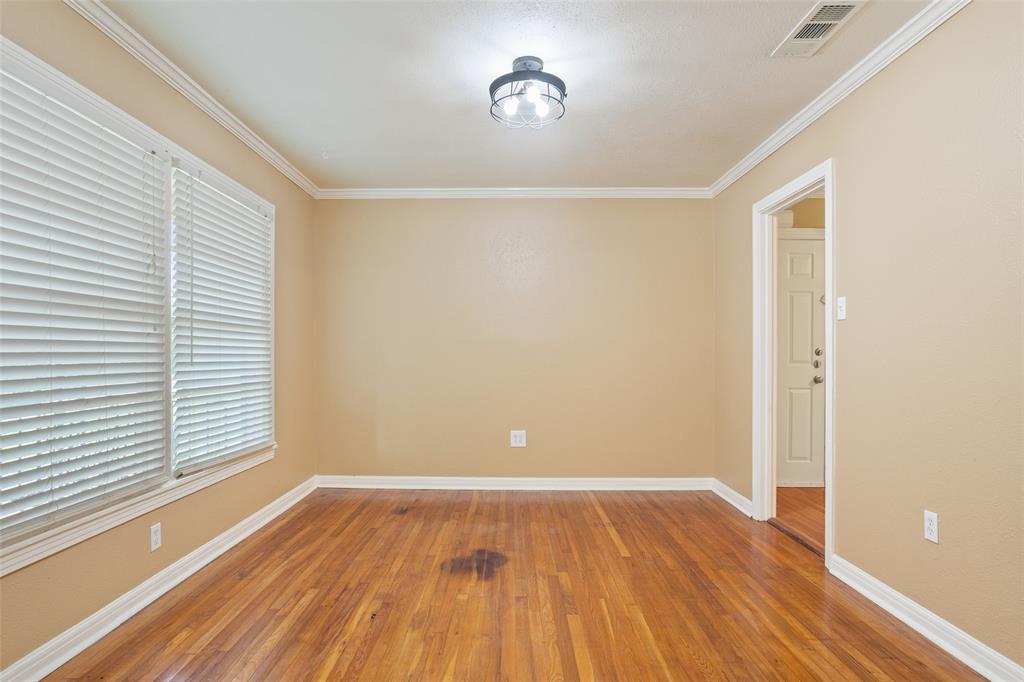 3108 Lyle Avenue Waco, TX 76708 - Photo 7 of 32