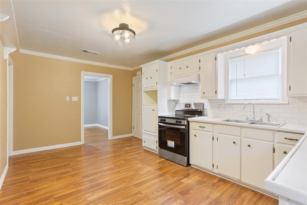 3108 Lyle Avenue Waco, TX 76708 - Photo 9 of 32