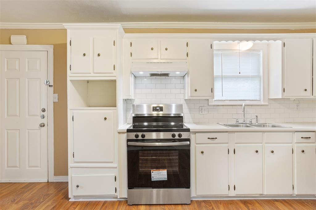 3108 Lyle Avenue Waco, TX 76708 - Photo 10 of 32