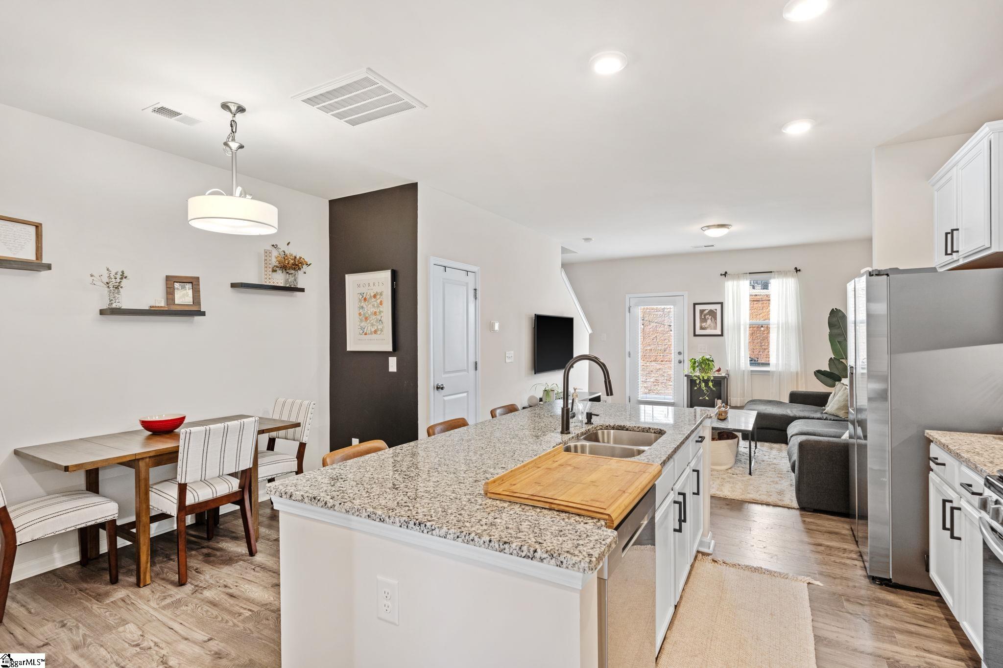 311 Highline Trail Greenville, SC 29607 - Photo 3 of 30