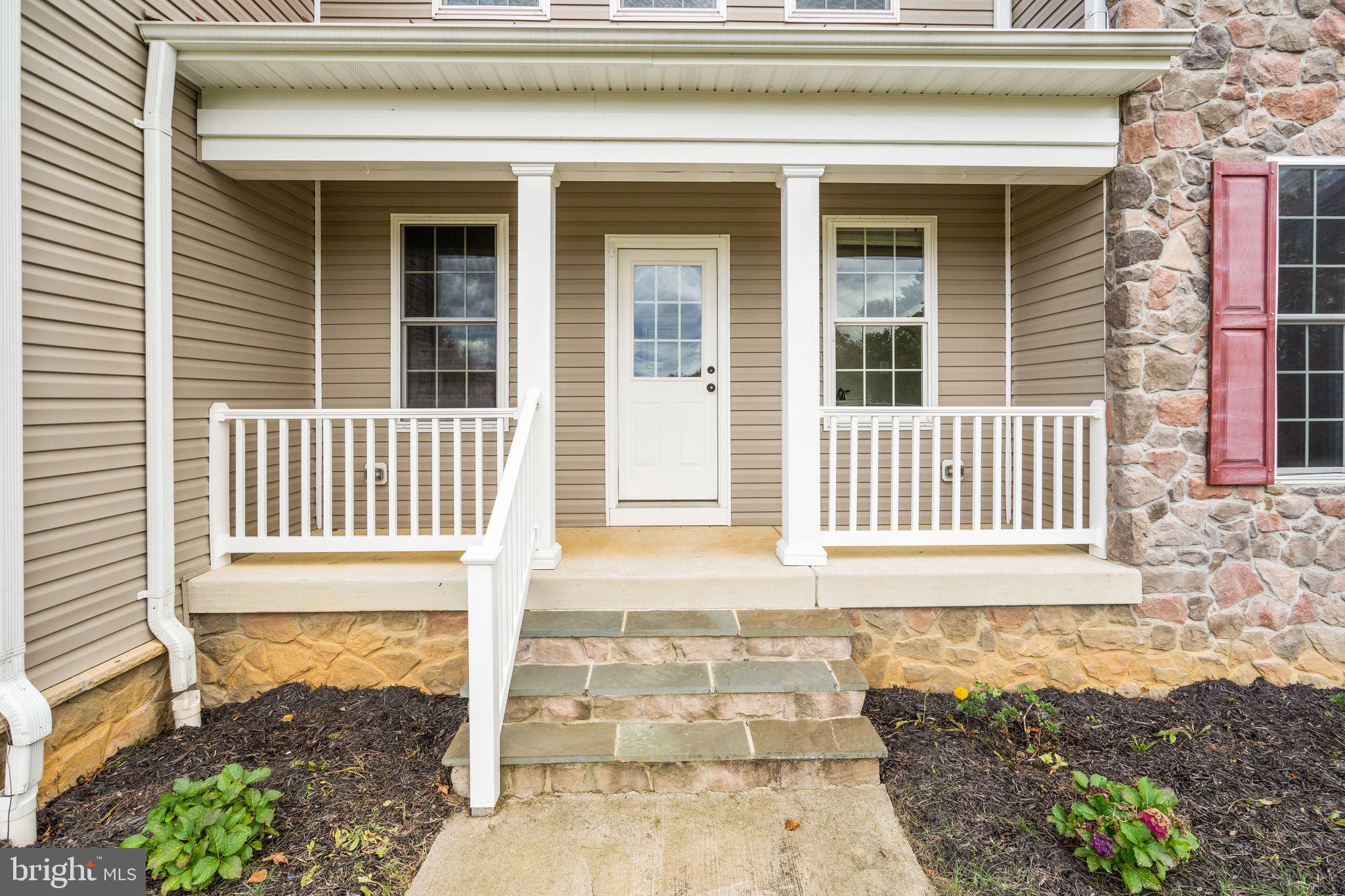 316 Storck Road Fredericksburg, VA 22406 - Photo 21 of 116 1/2 bath located right inside the service entrance