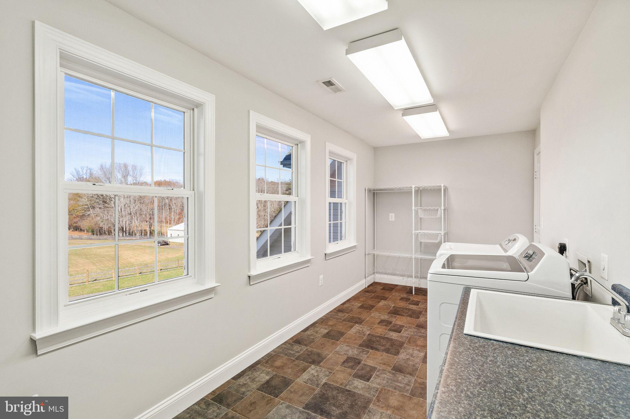 316 Storck Road Fredericksburg, VA 22406 - Photo 86 of 116 Second Level Laundry